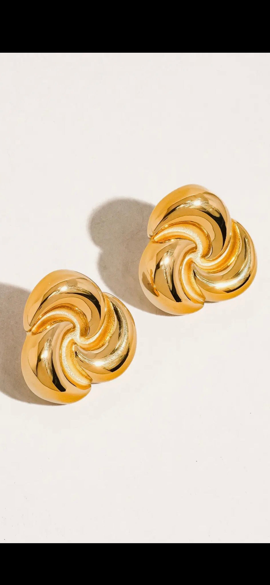 Taylor Triangle studs
