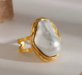 Pearl statement Ring adjustable
